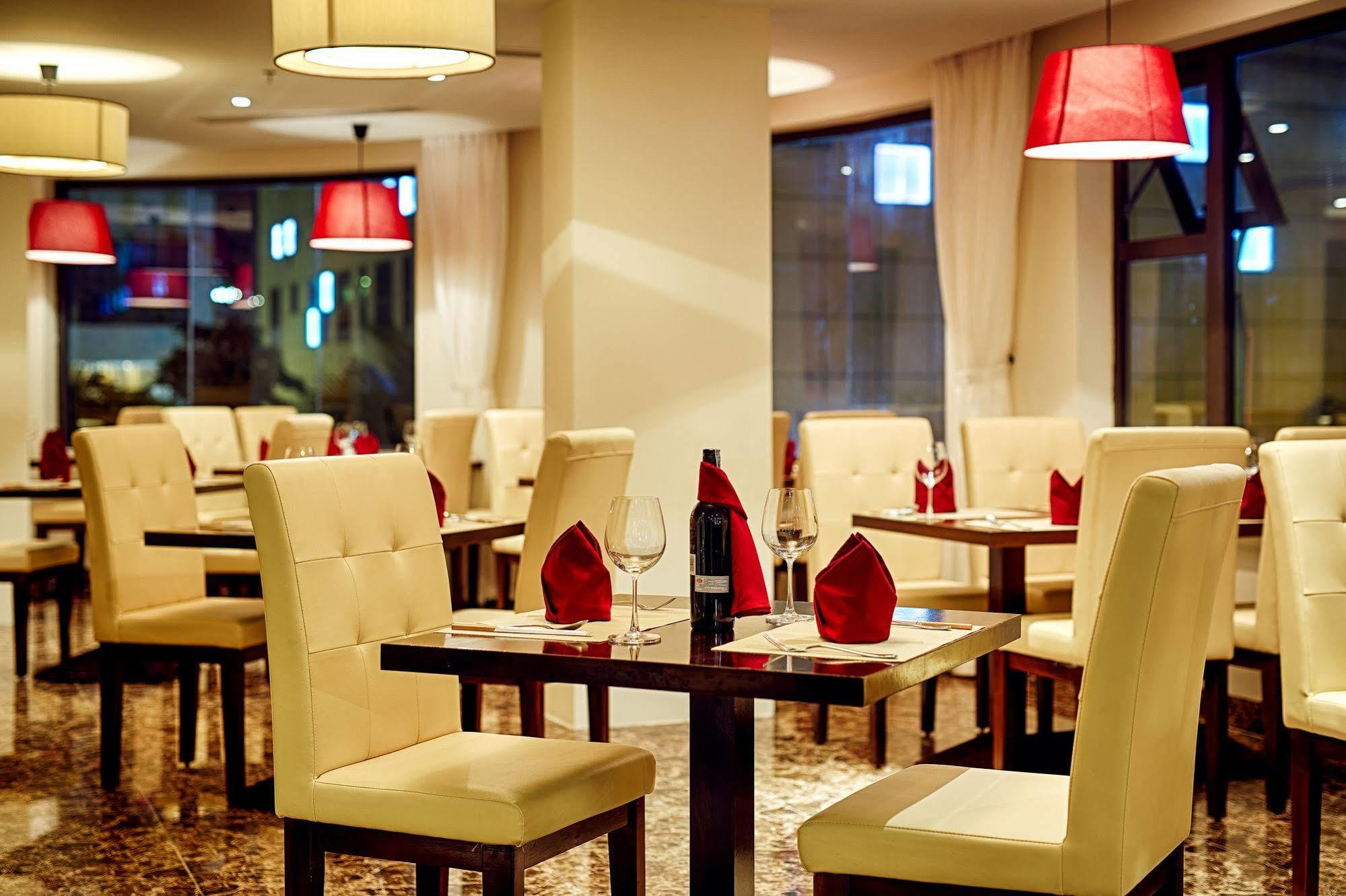 Sofia Suite Hotel Danang Εξωτερικό φωτογραφία