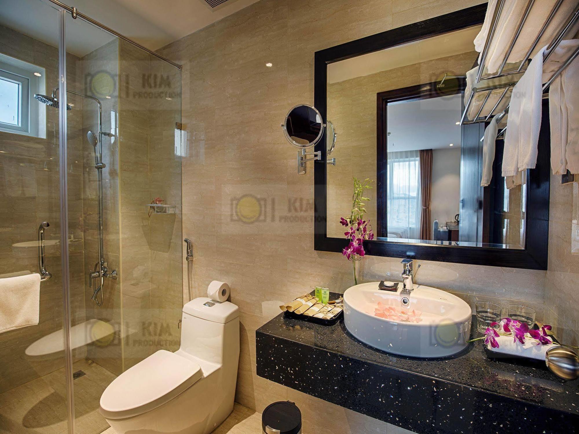 Sofia Suite Hotel Danang Εξωτερικό φωτογραφία
